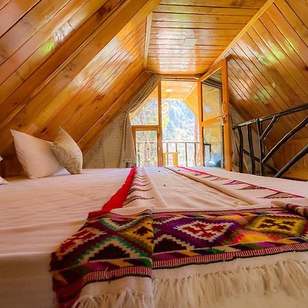 Sainj Riverside Cottages Екстериор снимка