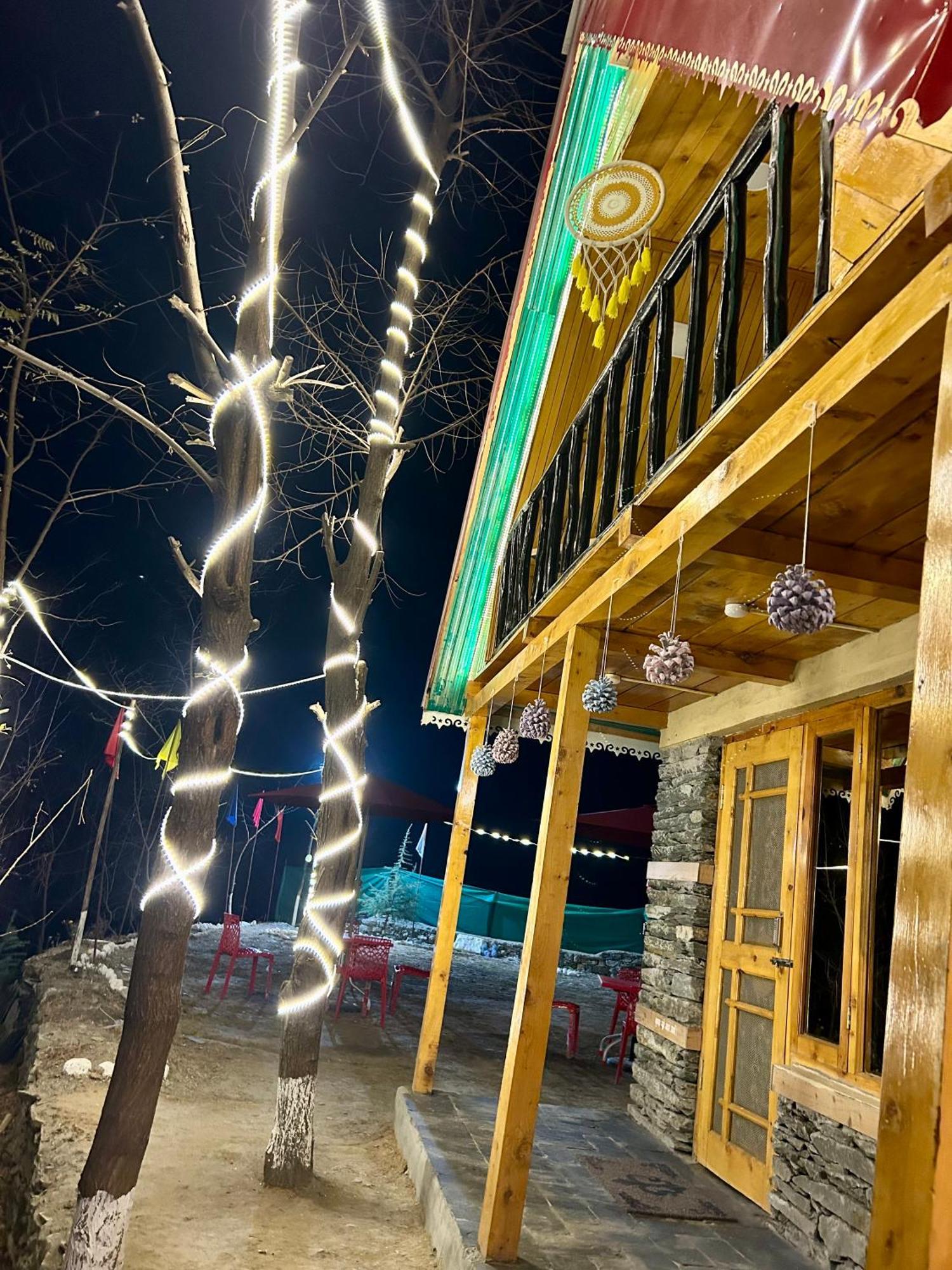 Sainj Riverside Cottages Екстериор снимка
